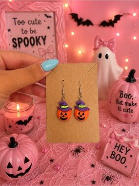 Halloween Jack-o'-Lantern Witch Hat Dangle Earrings - Orange & Purple